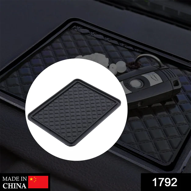 1792 Universal Anti Skid/Grass Vinyl Mat Pad (1Pc Only)