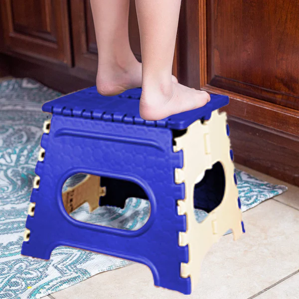 2009_12 Inch Plastic Folding Step Stool for Kids and Adults with Handle (Multicolor) - Image 4