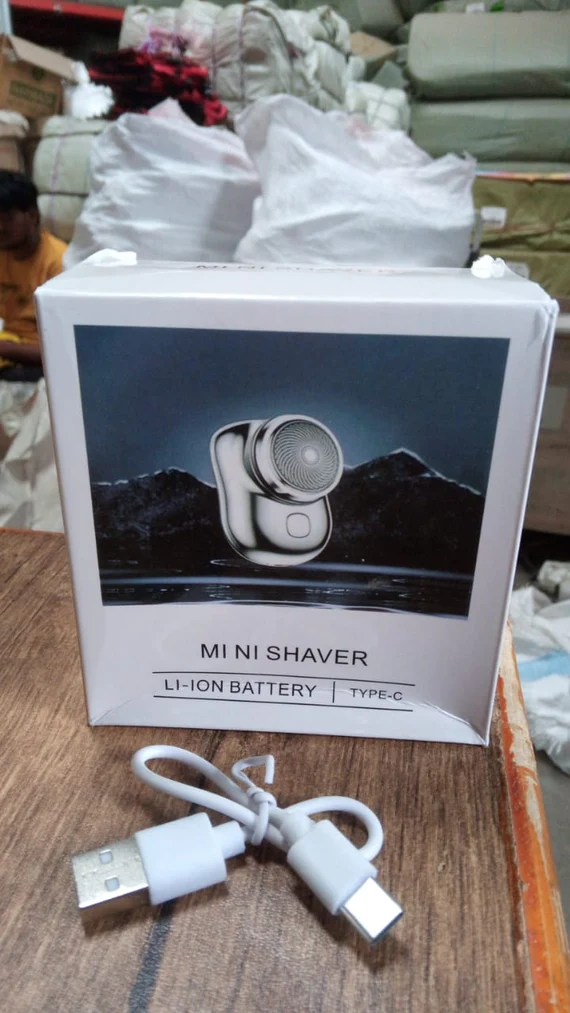 6539 MINI ELECTRIC SHAVER PORTABLE | POCKET FASHION | RECHARGEABLE | WIRELESS BEARD, HAIR RAZOR FOR MEN AND WOMEN | HOME, TRAVEL, GIFT | - Image 8