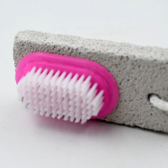9352A HAND AND FOOT BRUSH WITH PUMICE STONE TO REMOVE DEAD SKIN & CALLUS - Image 4