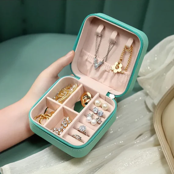 178 JEWELLERY BOX FOR WOMEN, MINI PORTABLE JEWELRY BOX ORGANISER,PU LEATHER JEWLERRYING DISPLAY HOLDER, SMALL TRAVEL JEWELLERY BOX FOR GIRLS, WOMEN, MOTHER, DAUGHTE, TRAVEL RING, PENDANT, EARRING, NECKLACE STORAGE CASE - Image 6