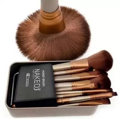 Naked-plus Makeup Brush Set, 12 Pieces with Metal Storage Box - Image 3